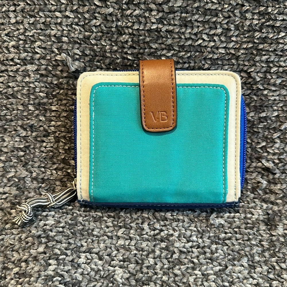 Used, Vera Bradley RFID small wallet